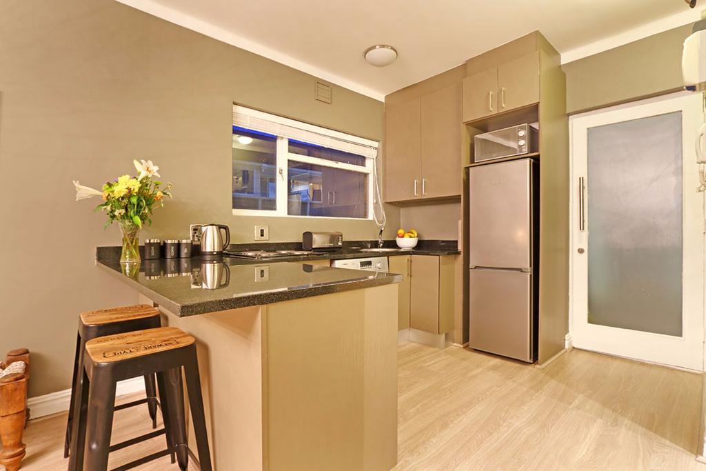 Afribode Mainhill Apartments Cape Town Exterior photo